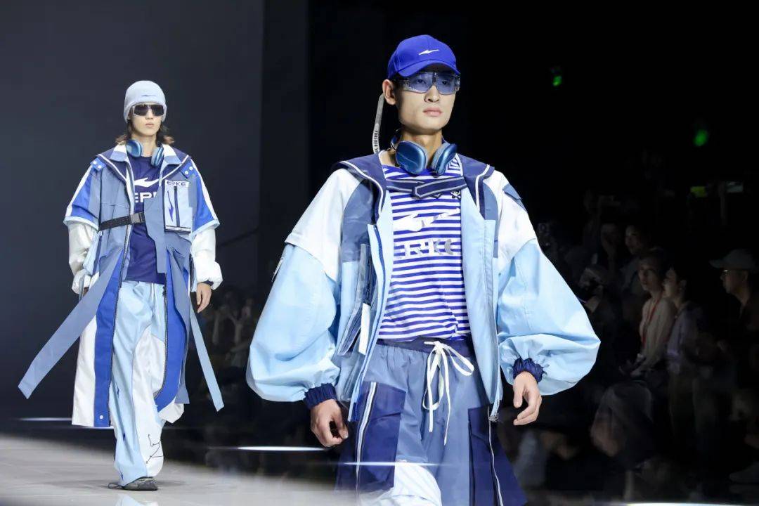 艺裳·共鸣 大连艺术学院毕业服饰设计中的在地文化叙事