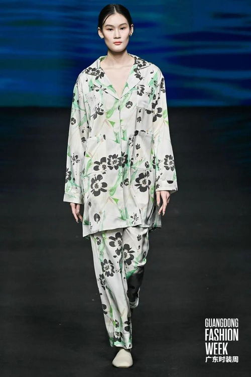 设计师成功追梦背后的秘密 2024广东时装周春季day3服装与服饰设计的台前幕后